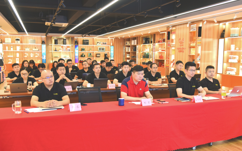 7月13日至7月14日鹤礼江浙沪公司人员述职(图1)