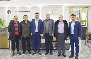 江苏省驻沪办事处领导一行莅临我司参观指导上海鹤礼企业发展