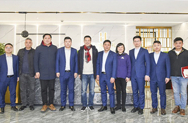 人靠谱（普）、事办妥（陀）