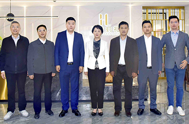 淮安市委常委、统战部部长吴晓丹一行莅临我司调研指导