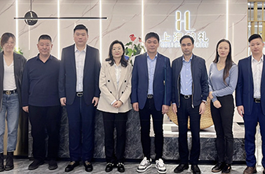 普陀区人社局党组书记、局长王元一行莅临我司走访调研