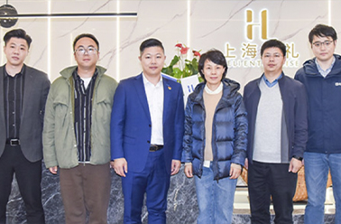 淮安市委宣传部副部长杨静一行莅临我司走访调研