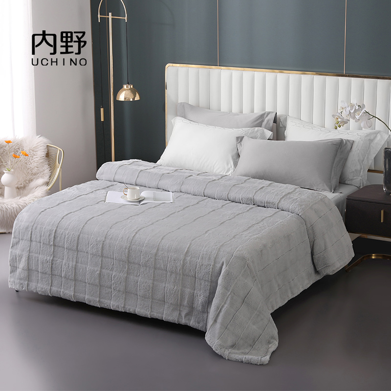 HU-HY03T16 兔兔绒多功能毛毯