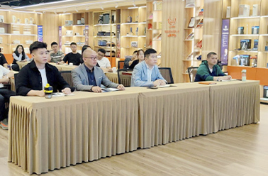 决战5月 再创辉煌——4月营销表彰大会